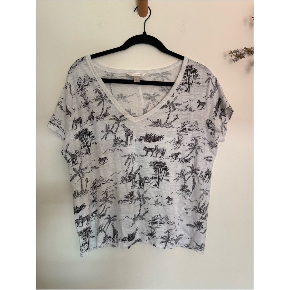 Safari Black and white 100% Linen Short Sleeve top L $98